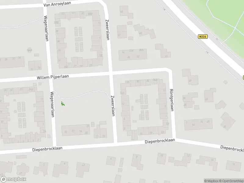 Brandweer met gepaste spoed naar de Ceelman van Ommerenweg in Ede vanwege stormschade