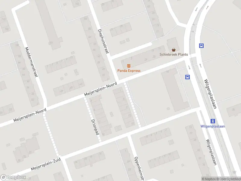 Ambulance met gepaste spoed naar de Oppenheimstraat in Rotterdam