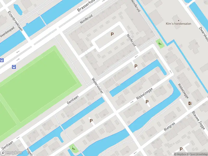 Ambulance met grote spoed naar de Ribbelzegge in 's-Gravenhage