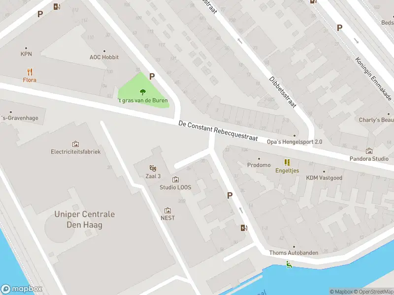 Ambulance met grote spoed naar de De Constant Rebecqueplein in 's-Gravenhage