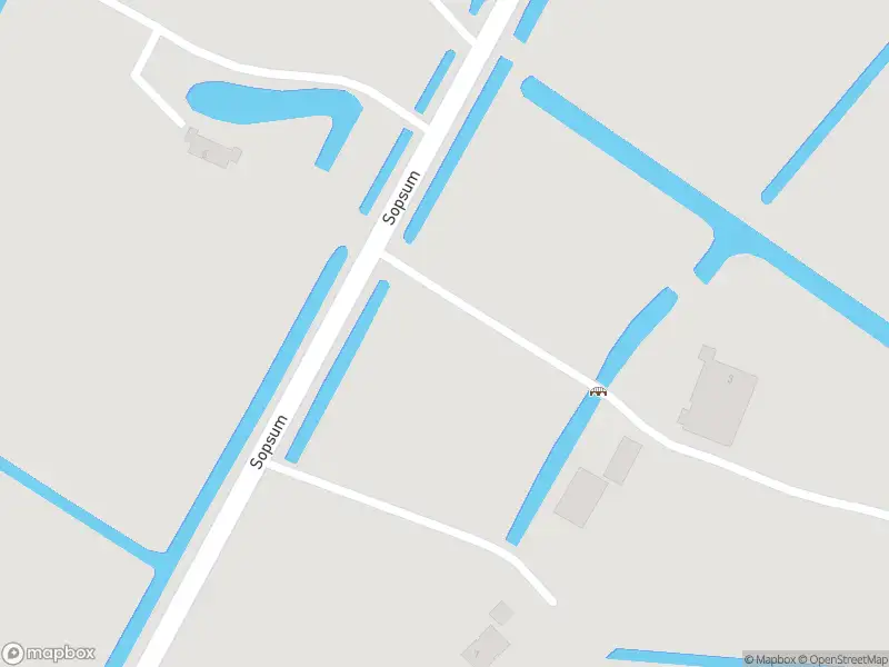 Politie met grote spoed naar de Sopsum in Achlum vanwege voertuigen te water