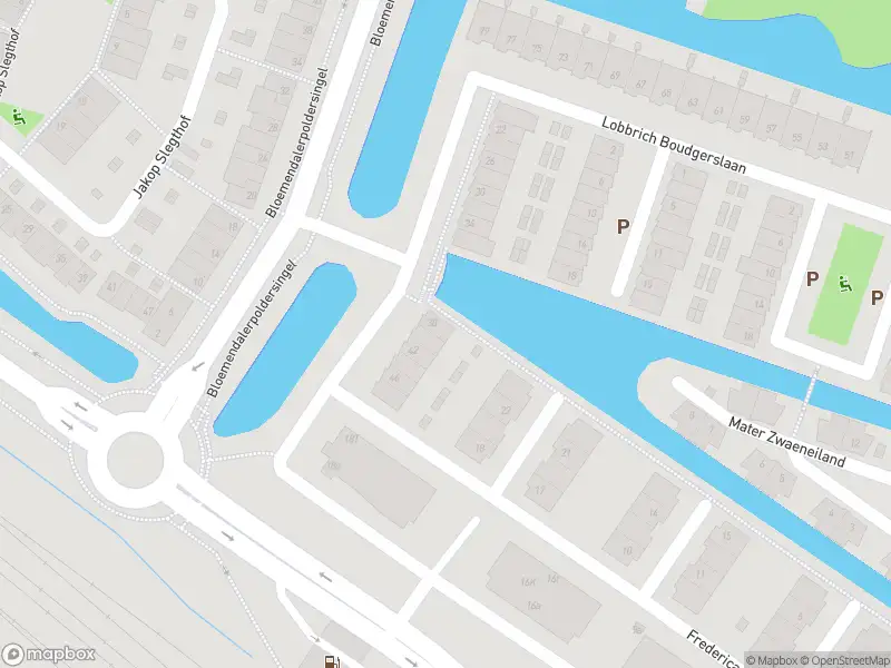 Brandweer met grote spoed naar de Leeuwenveldseweg in Weesp vanwege voertuigen te water