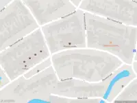 Ambulance met grote spoed naar de Irissenstraat in Volendam