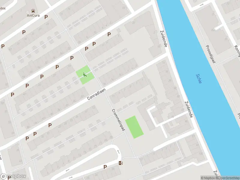 Ambulance met grote spoed naar de De Groene Haven in Delft