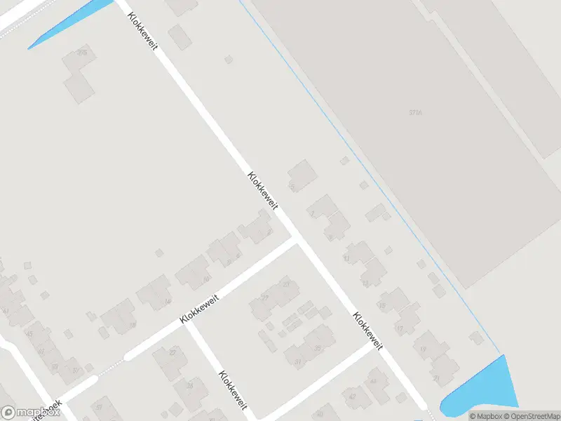 Ambulance met gepaste spoed naar de Klokkeweit in Zwaagdijk-West