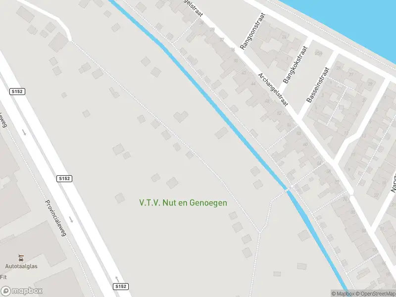 Ambulance met gepaste spoed naar de Hemkade in Zaandam