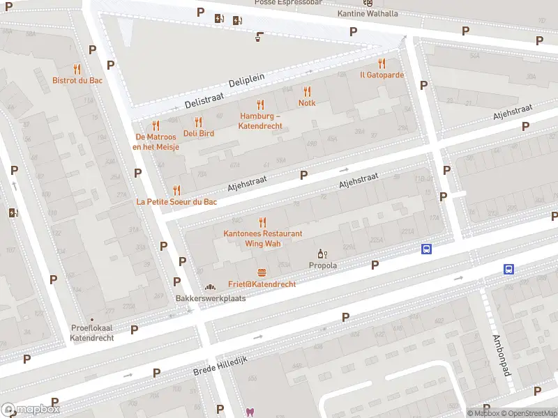 Ambulance met gepaste spoed naar de Atjehstraat in Rotterdam