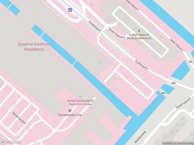 Ambulance met grote spoed naar de Spaarnepoort in Hoofddorp