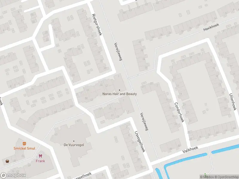 Ambulance met gepaste spoed naar de Zwanenhoek in Spijkenisse