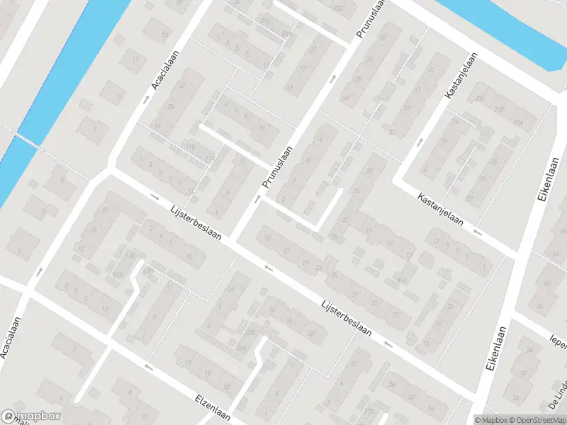 Ambulance met gepaste spoed naar de Prunuslaan in Rozenburg