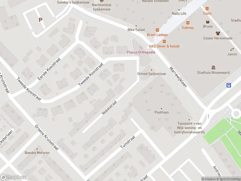 Ambulance met gepaste spoed naar de Nobelstraat in Spijkenisse