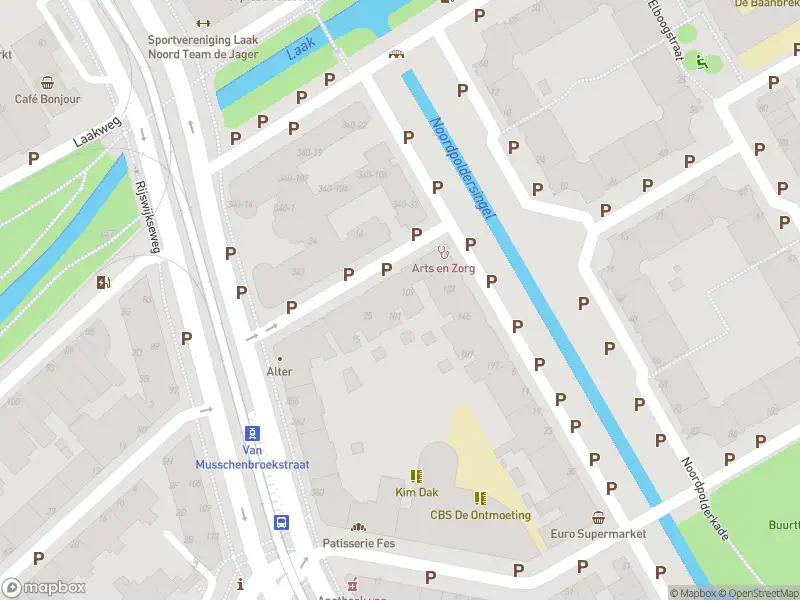 Politie met grote spoed naar de Asstraat in 's-Gravenhage vanwege ongeval met letsel