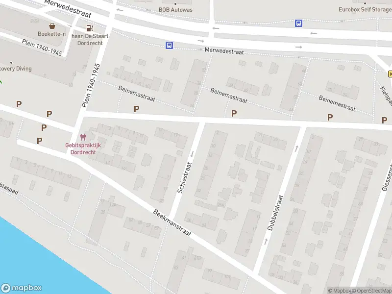 Ambulance met gepaste spoed naar de Schiestraat in Dordrecht