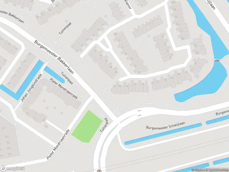 Ambulance met grote spoed naar de Dubbelspoor in Capelle aan den IJssel