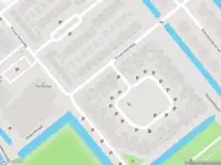 Ambulance met grote spoed naar de Oranjepolderhof in 's-Gravenhage