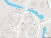 Ambulance met grote spoed naar de Kempenaar in Barendrecht