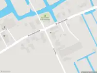 Ambulance met grote spoed naar de Kerkweg in Brandwijk