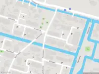 Ambulance met gepaste spoed naar de Koningsspil in Sint Pancras