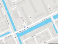 Ambulance met gepaste spoed naar de Meeuwensingel in Capelle aan den IJssel