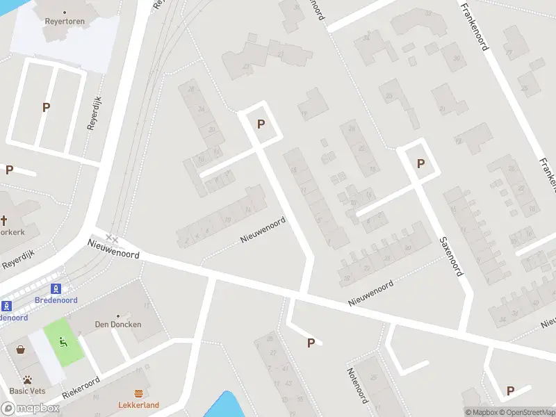 Ambulance met grote spoed naar de Friezenoord in Rotterdam