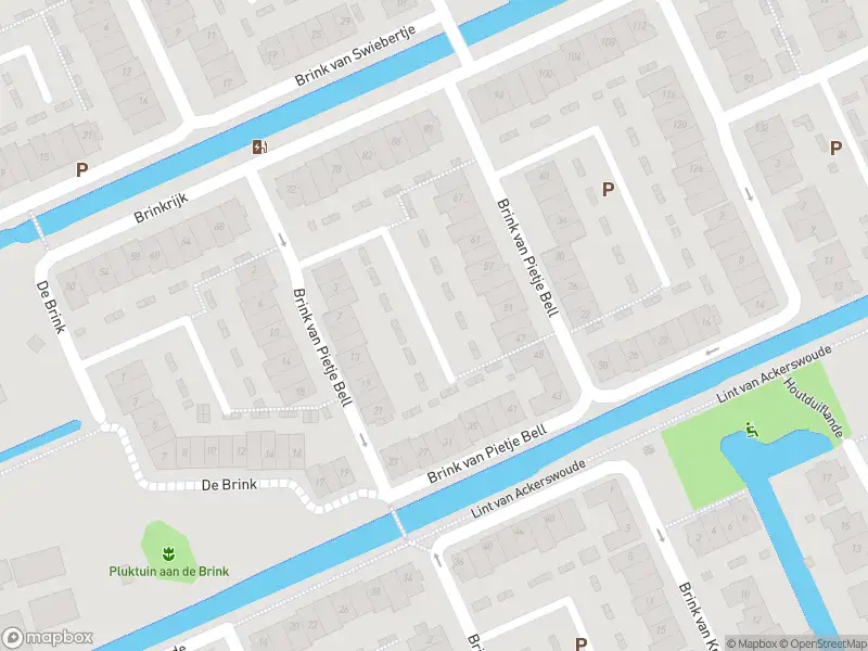 Ambulance met gepaste spoed naar de Brink van Pietje Bell in Pijnacker