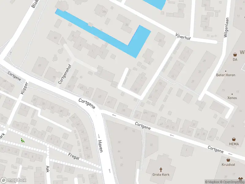 Ambulance met grote spoed naar de Cortgene in Alblasserdam