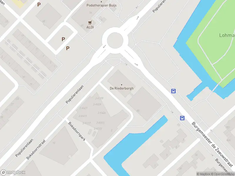 Ambulance met grote spoed naar de Boksdoornpark in Ridderkerk