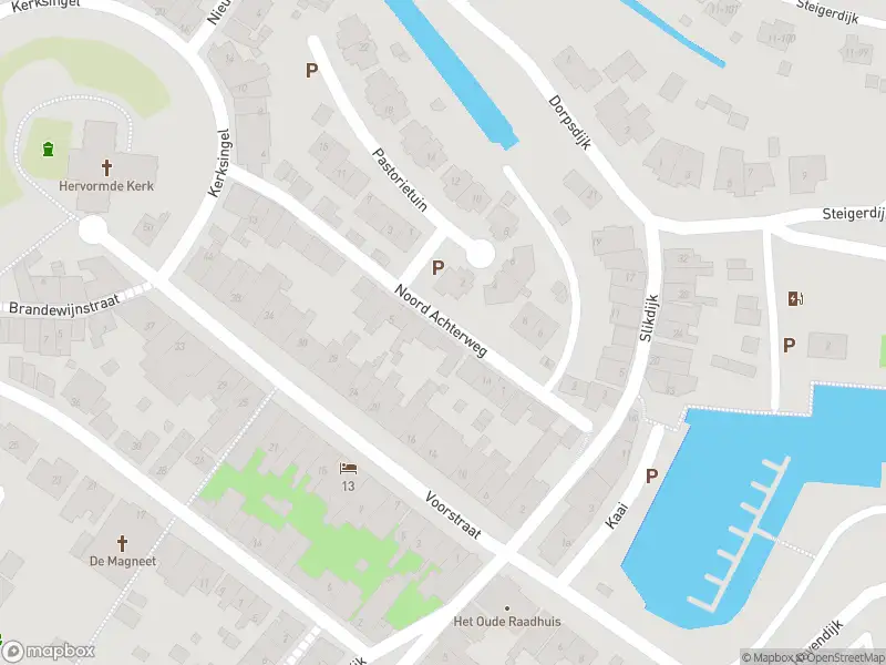 Ambulance met grote spoed naar de Noord Achterweg in Ooltgensplaat