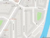 Politie met grote spoed naar de Rijnsburgstraat in Amsterdam vanwege personen te water