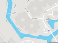 Ambulance met grote spoed naar de Lemelerberg in Capelle aan den IJssel