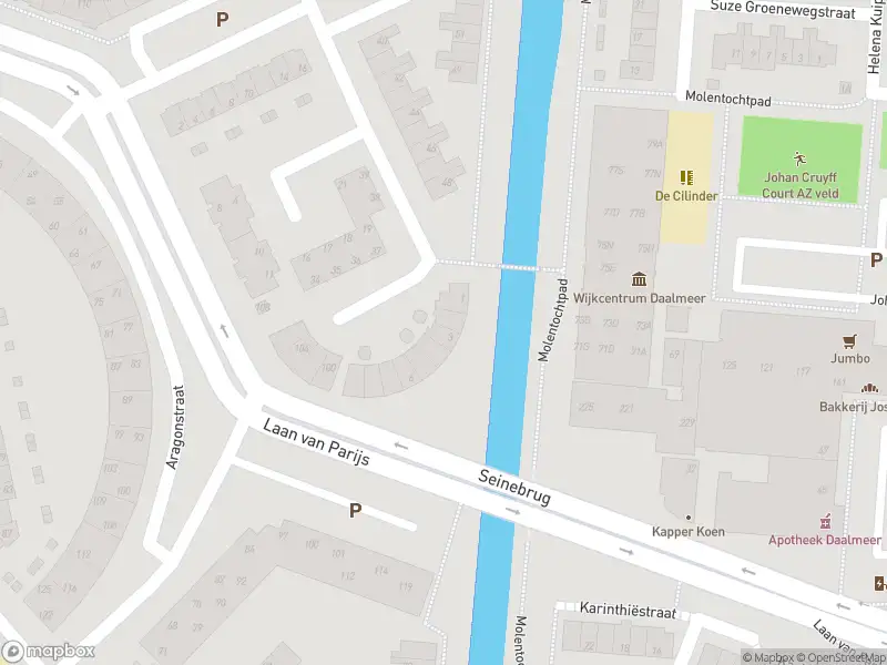 Ambulance met grote spoed naar de Bourgondiëplein in Alkmaar