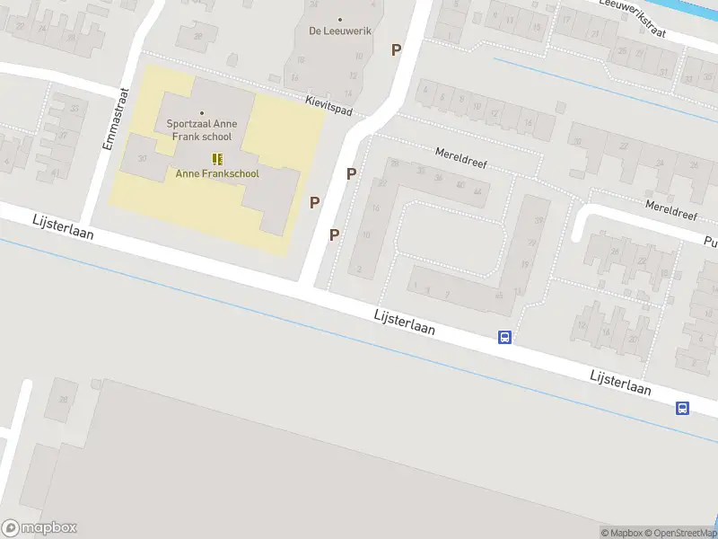 Ambulance met gepaste spoed naar de De Wielewaal in Bleiswijk