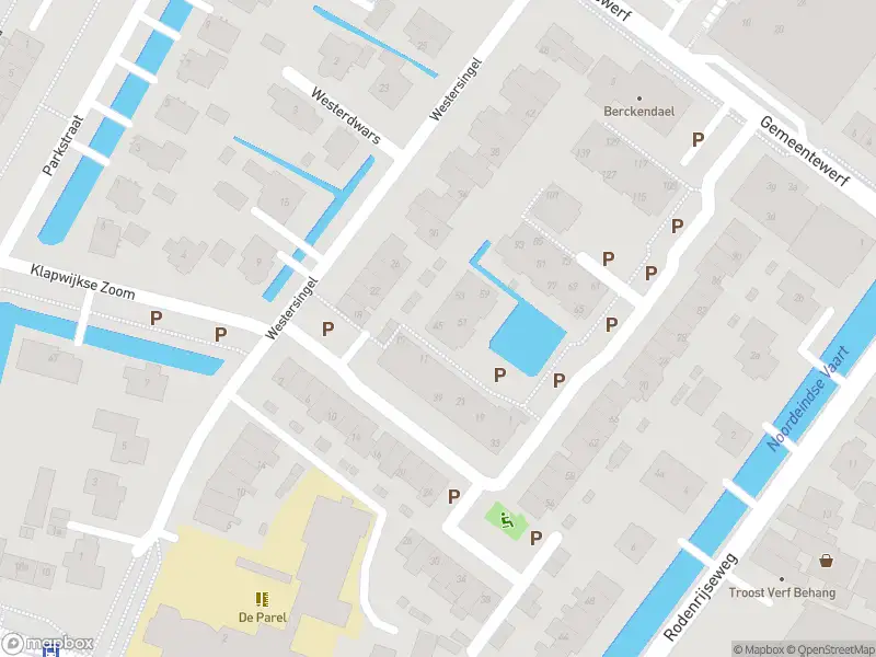 Ambulance met grote spoed naar de De Warmoezerij in Berkel en Rodenrijs