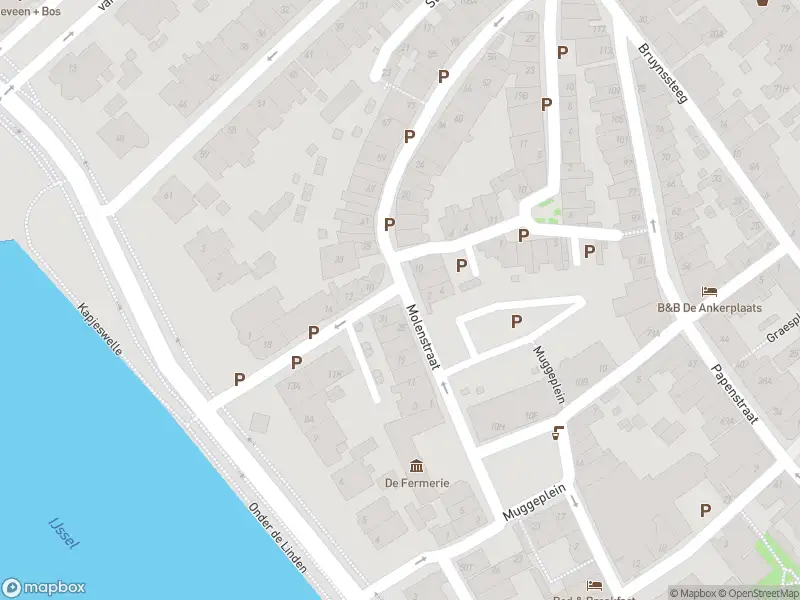 Politie naar de Lindenstraat in Deventer vanwege aanrijding met letsel