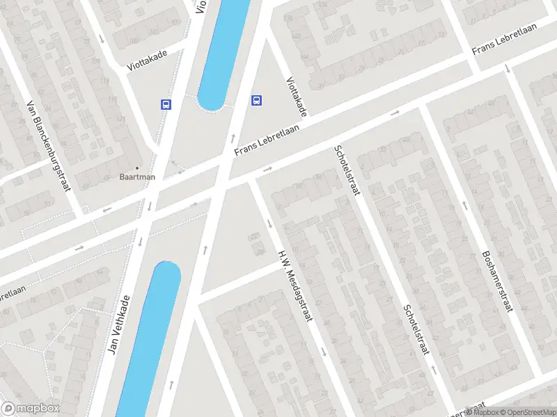 Ambulance met gepaste spoed naar de H.W. Mesdagstraat in Dordrecht