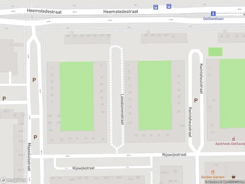 Ambulance met gepaste spoed naar de Loosduinenstraat in Amsterdam