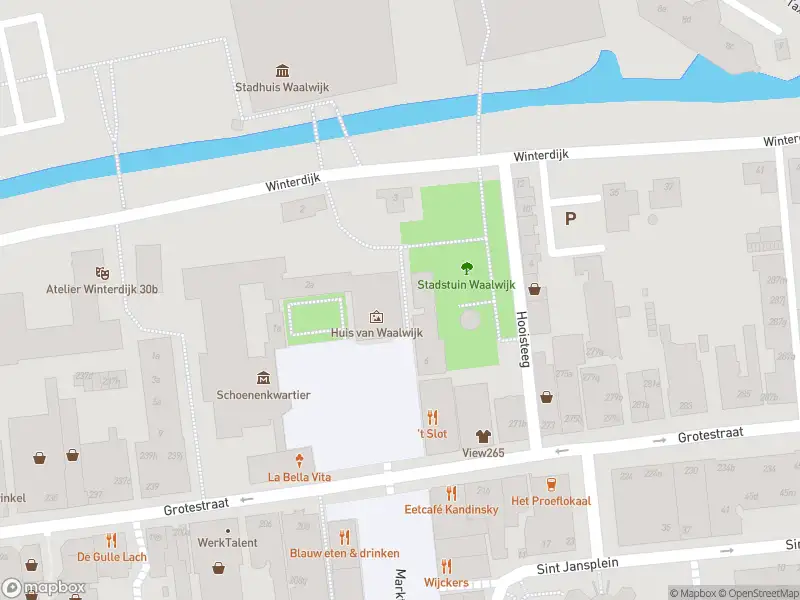 Brandweer met gepaste spoed naar de Raadhuisplein in Waalwijk