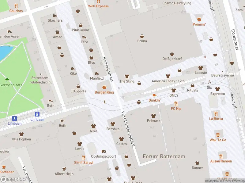 Ambulance met grote spoed naar de Van Oldenbarneveltplaats in Rotterdam