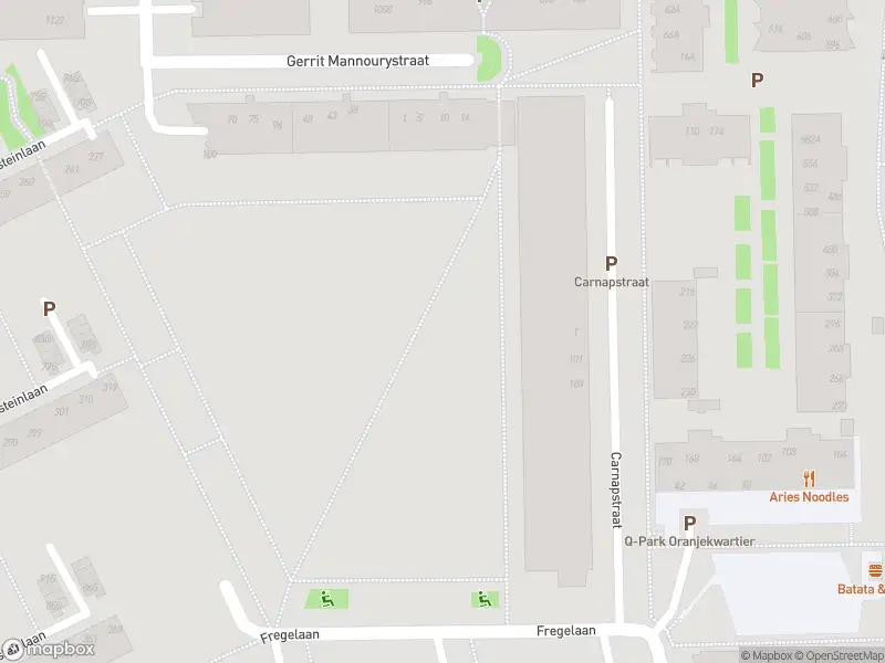 Ambulance met gepaste spoed naar de Gerrit Mannourystraat in Amsterdam