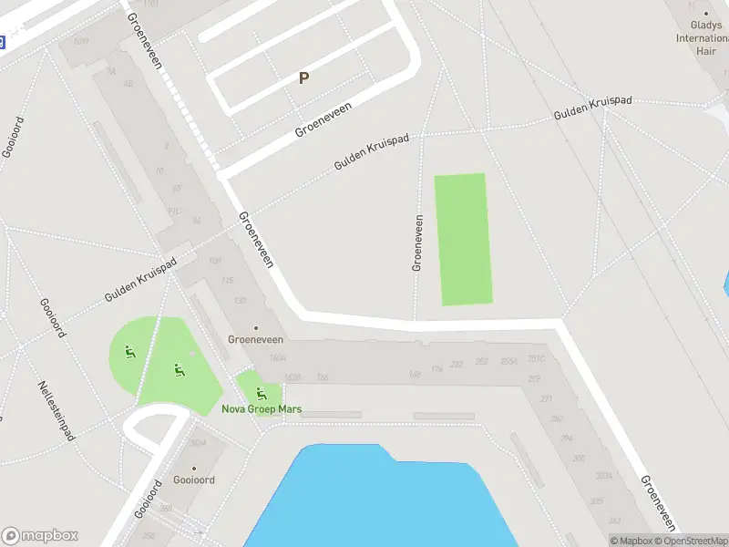 Ambulance met grote spoed naar de Gooioord in Amsterdam