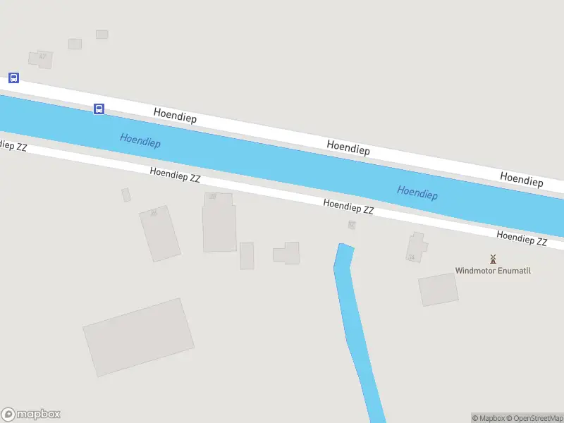 Brandweer met grote spoed naar de Hoendiep ZZ in Oostwold vanwege gebouwbrand