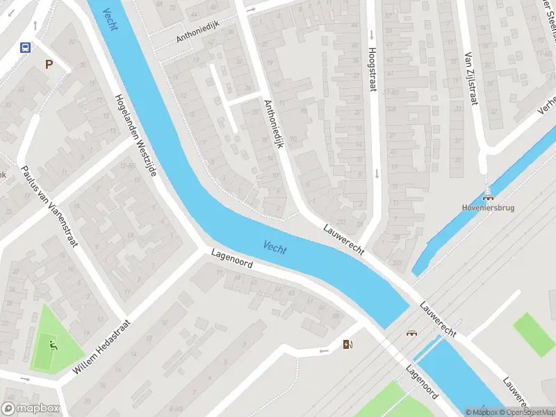 Politie naar de Oude Loevenhoutsedijk in Utrecht vanwege steekincident