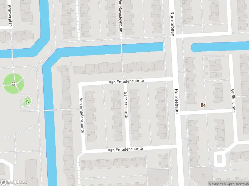 Ambulance met grote spoed naar de Garnierruimte in Zoetermeer