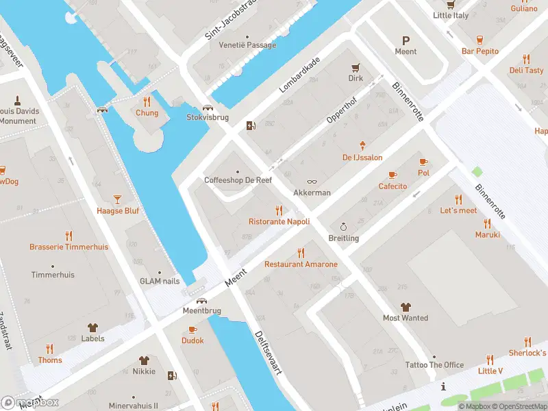 Ambulance met grote spoed naar de Oppert in Rotterdam