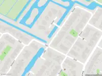 Ambulance met grote spoed naar de Karper in Alblasserdam