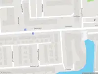 Ambulance met grote spoed naar de Peulenlaan in Hardinxveld-Giessendam