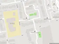 Brandweer met grote spoed naar de Bree in Veldhoven vanwege voertuigbrand