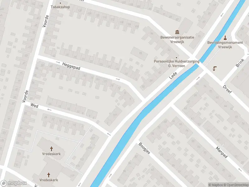 Ambulance met grote spoed naar de Heggepad in Rotterdam