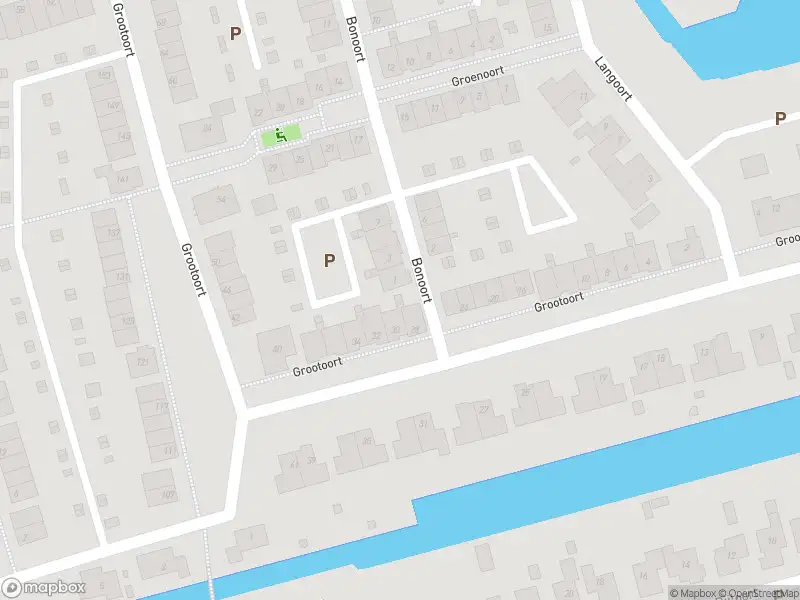 Ambulance met grote spoed naar de Grootoort in Broek op Langedijk