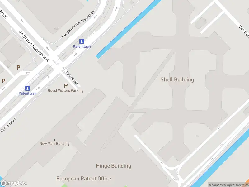 Ambulance met grote spoed naar de Patentlaan in Rijswijk